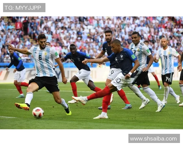 足球明星在精彩比赛中的绝妙表现与经典瞬间回顾视频合集